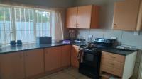 Kitchen - 12 square meters of property in Hamberg