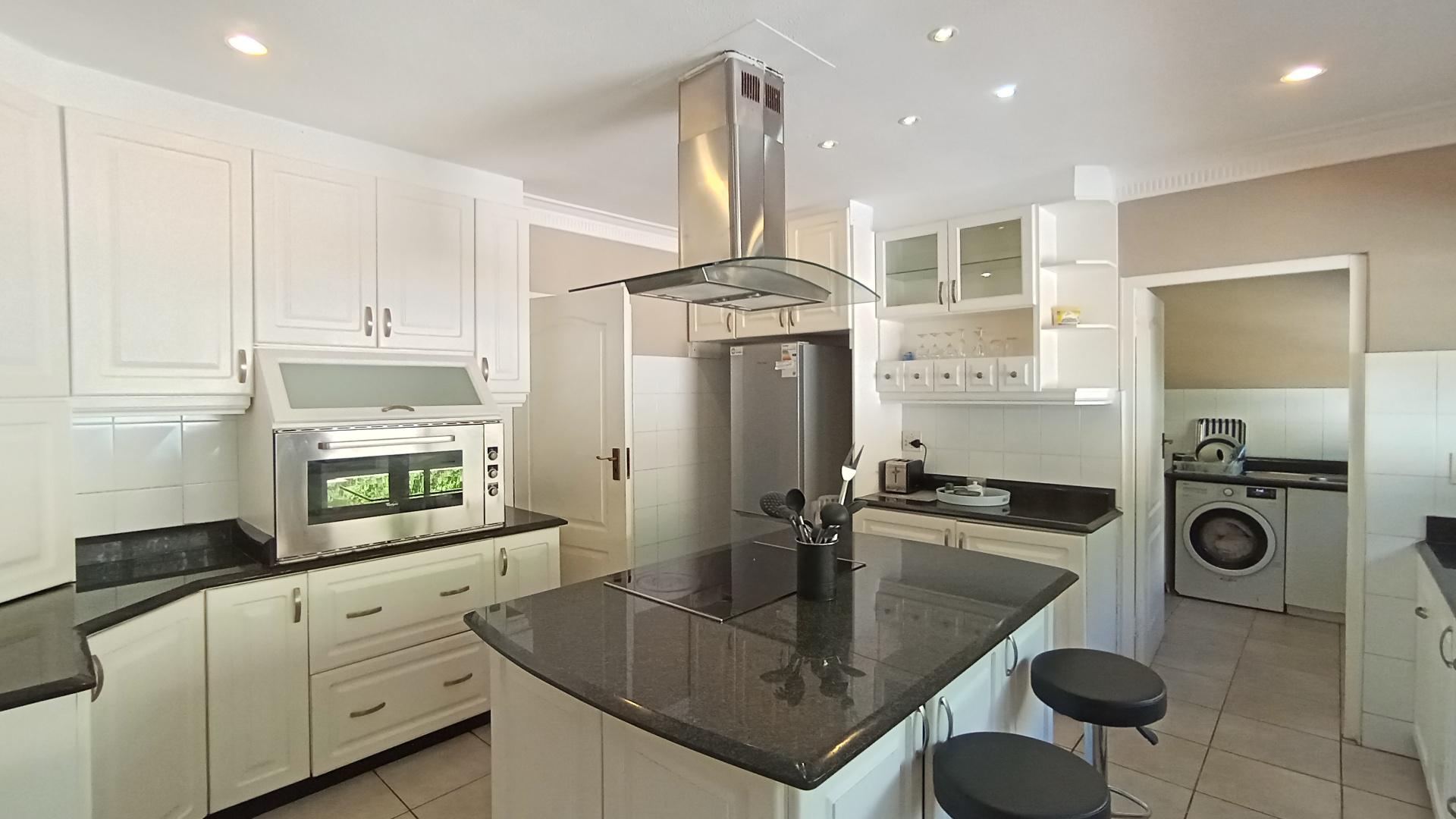 Kitchen - 25 square meters of property in Prestondale