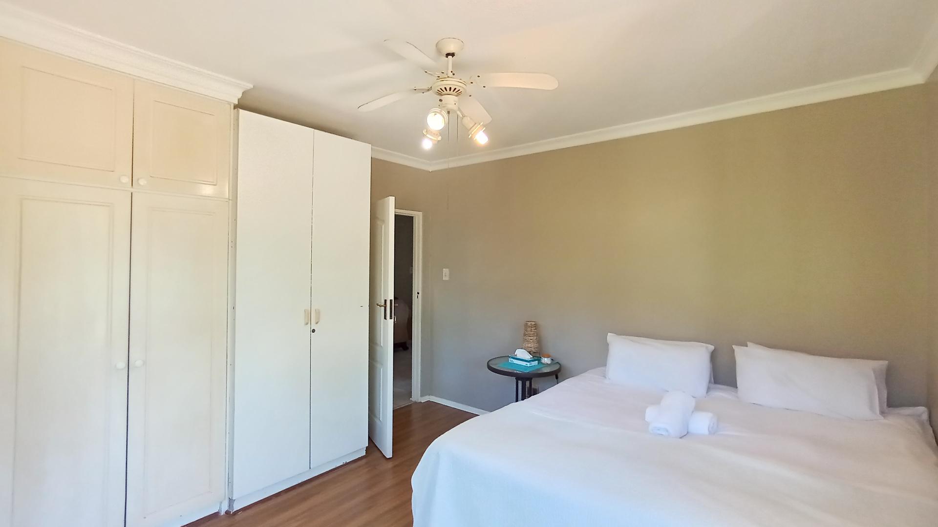 Bed Room 2 - 14 square meters of property in Prestondale