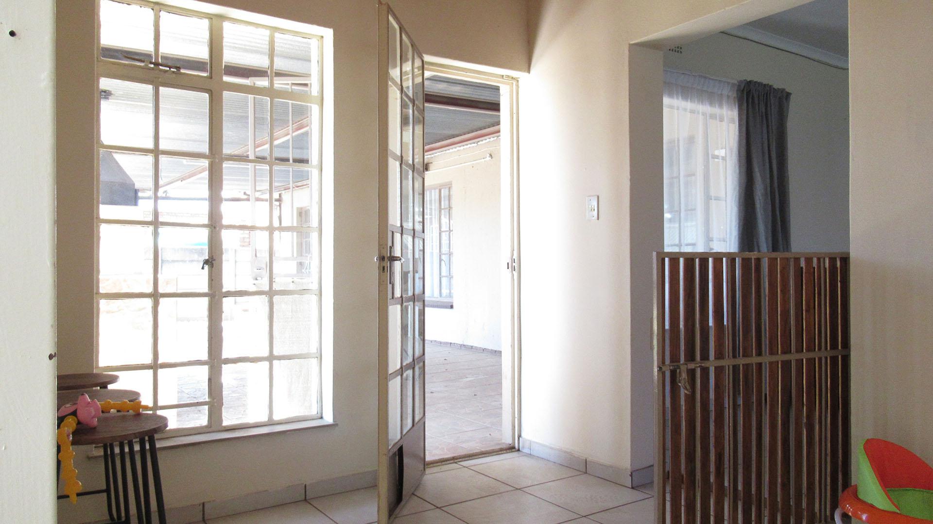Rooms - 16 square meters of property in Ferryvale