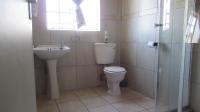 Bathroom 1 - 7 square meters of property in Ferryvale