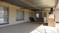 Patio - 51 square meters of property in Ferryvale