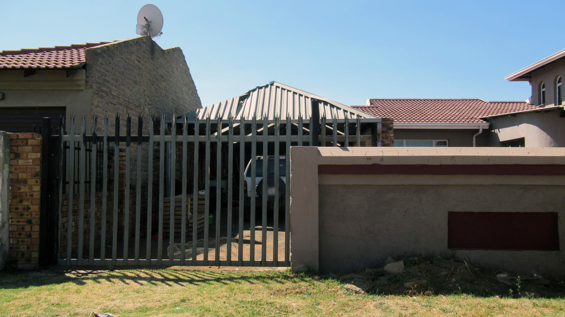 Front View of property in Sebokeng