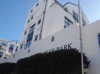 Front View of property in Oakdene