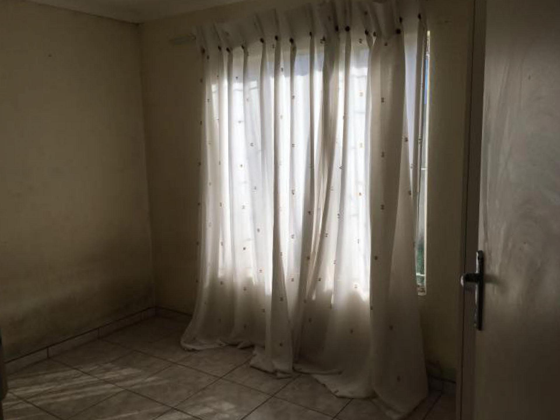 Bed Room 3 of property in Duvha Park