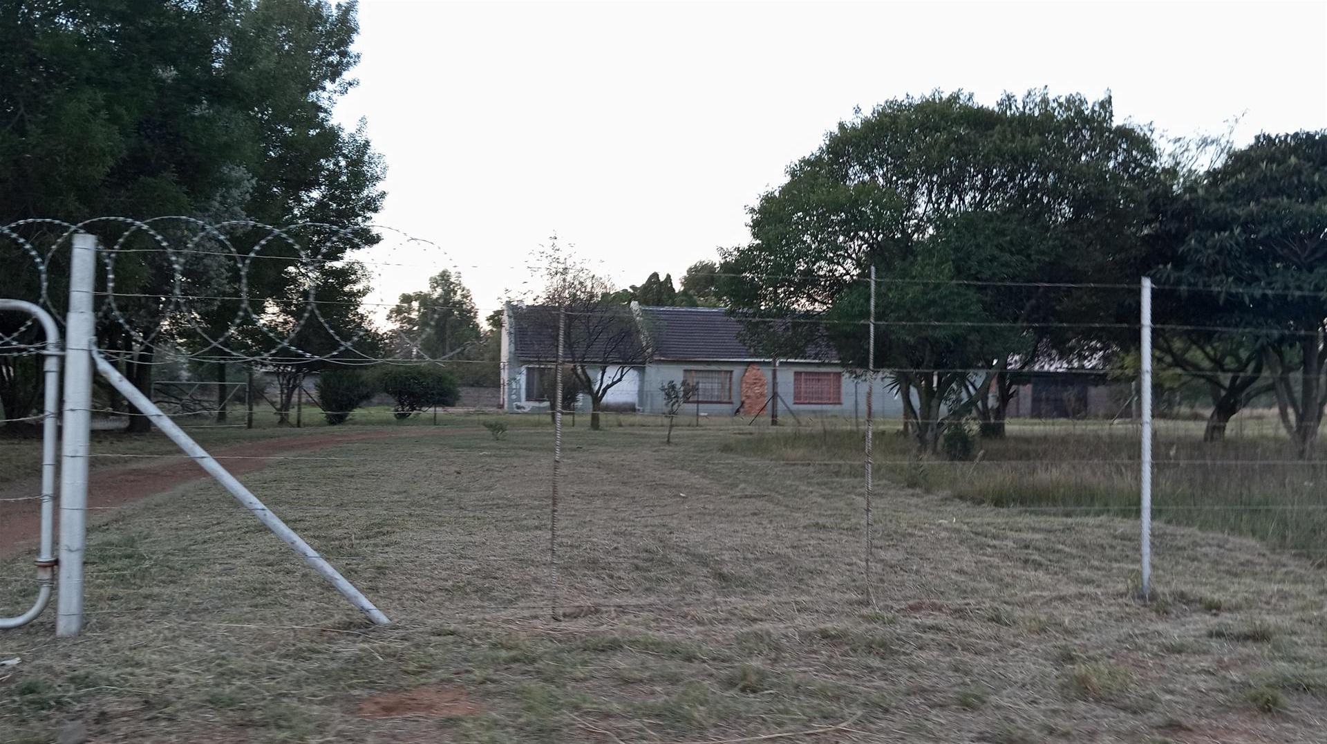 Front View of property in Hallgate AH