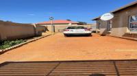 Spaces of property in Lehae