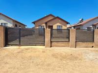 2 Bedroom 1 Bathroom Freehold Residence for Sale for sale in Soshanguve East