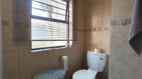 Bathroom 1 - 4 square meters of property in Tijger Vallei