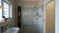Bathroom 1 - 6 square meters of property in Kirstenhof