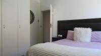 Bed Room 2 - 15 square meters of property in Orange Grove