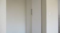 Spaces - 4 square meters of property in Sundowner