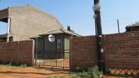 3 Bedroom 1 Bathroom House for Sale for sale in Protea Glen