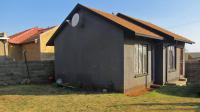 2 Bedroom 1 Bathroom House for Sale for sale in Mohlakeng