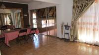 Dining Room - 17 square meters of property in Vanderbijlpark