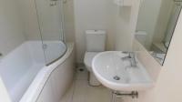 Bathroom 1 - 5 square meters of property in Umhlanga Ridge