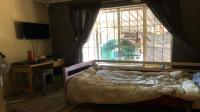Bed Room 2 - 8 square meters of property in Bloubosrand