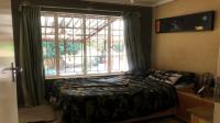 Bed Room 1 - 10 square meters of property in Bloubosrand
