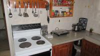 Kitchen - 9 square meters of property in Vanderbijlpark