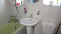 Main Bathroom - 4 square meters of property in Vanderbijlpark