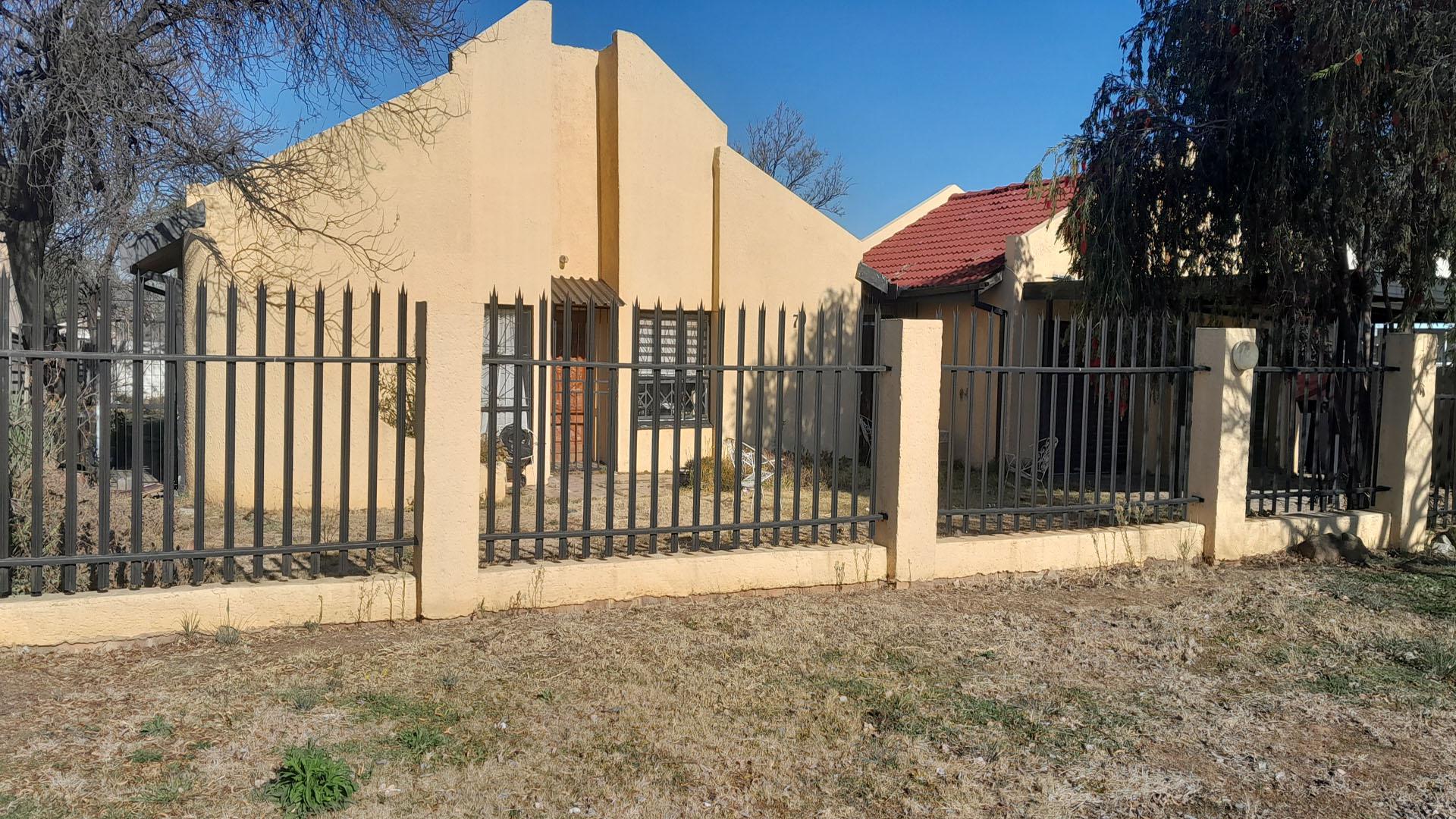 Front View of property in Riebeeckstad