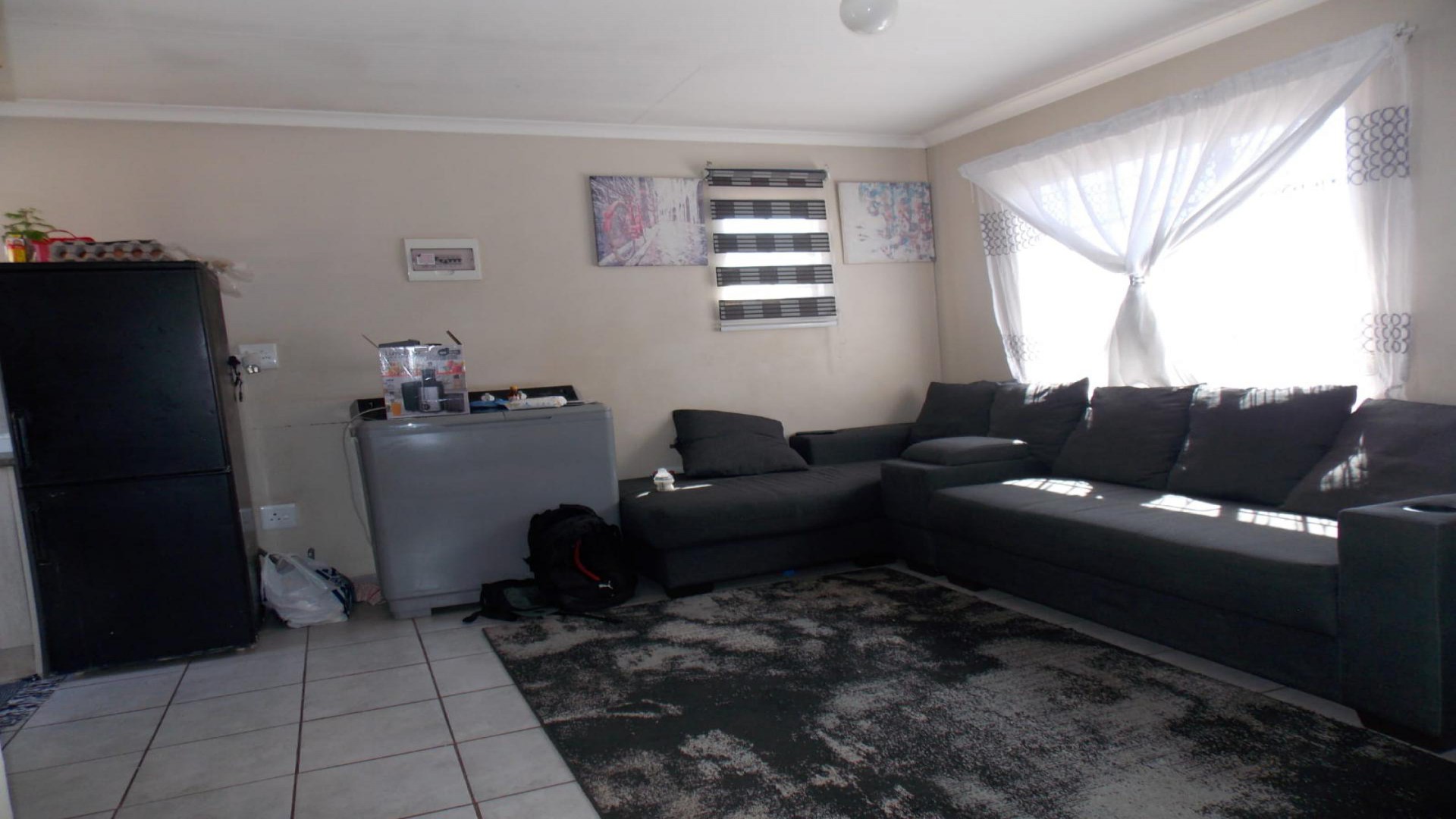 Lounges of property in Palm Ridge