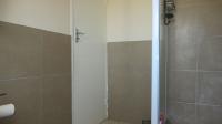 Bathroom 1 - 7 square meters of property in Sagewood