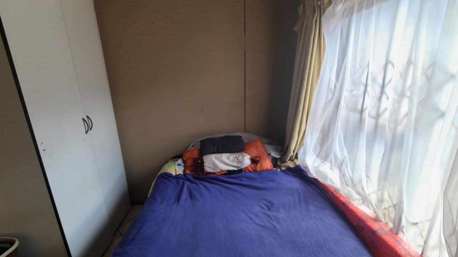 Bed Room 3 of property in Emalahleni (Witbank) 