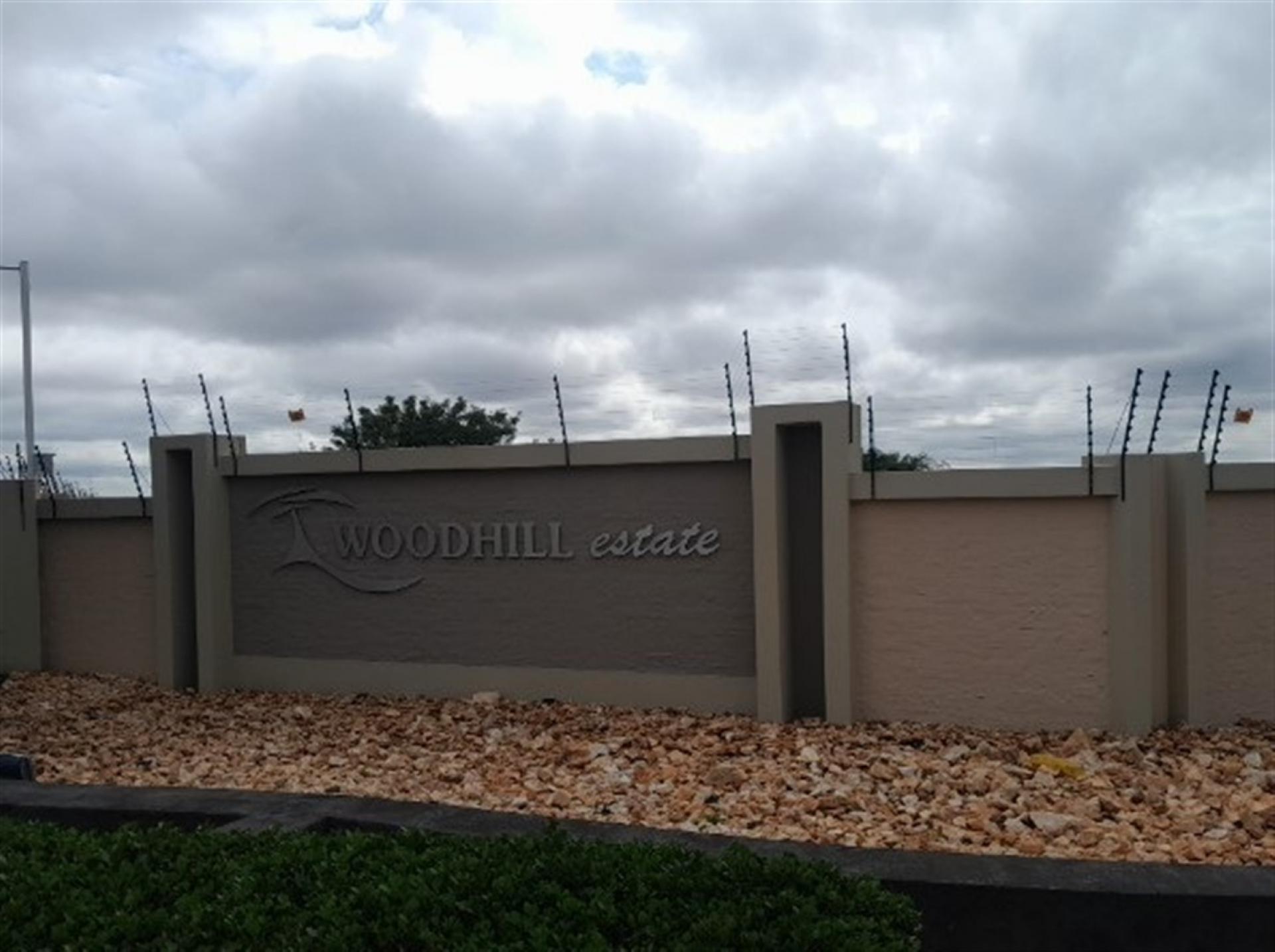 Front View of property in Bendor