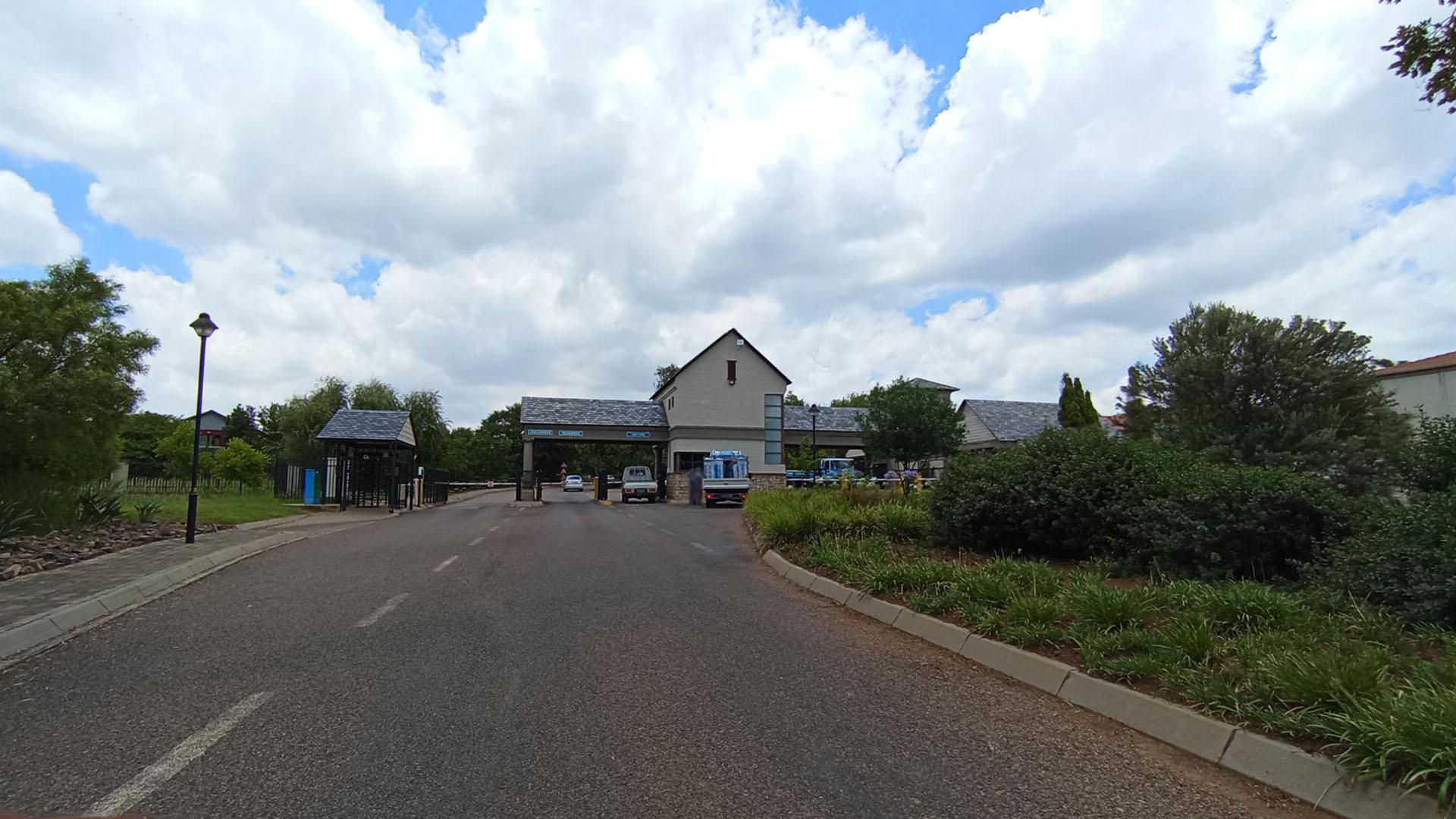 Front View of property in Midstream Estate