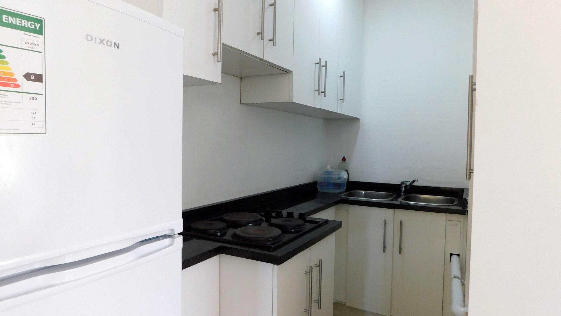 Kitchen - 4 square meters of property in Ballito