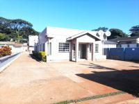9 Bedroom 2 Bathroom House for Sale for sale in Isipingo Rail