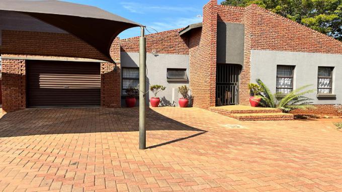 5 Bedroom House for Sale For Sale in Impala Park (Mokopane) - Private Sale - MR587762