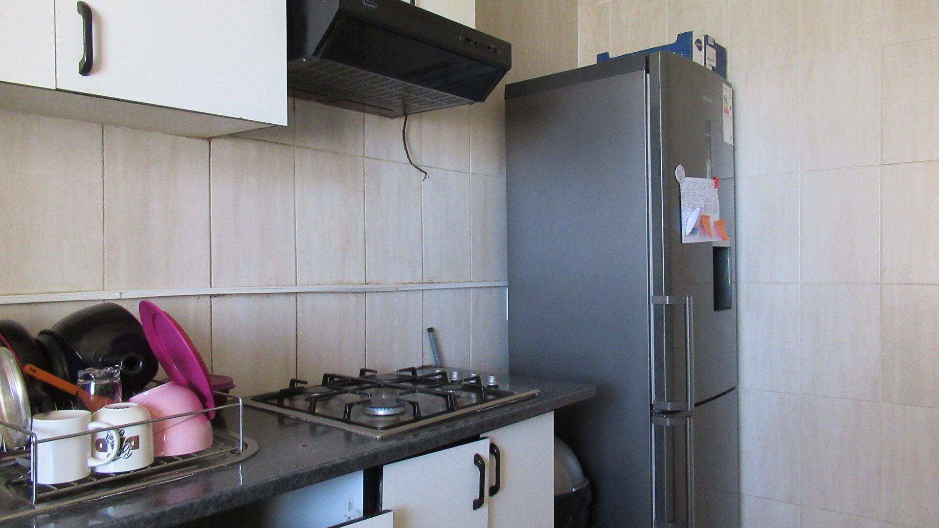 Kitchen - 13 square meters of property in Parktown