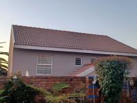 2 Bedroom 1 Bathroom Simplex for Sale for sale in Kensington - JHB