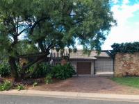 Front View of property in Mondeor