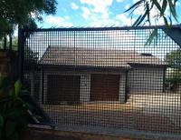 Front View of property in Mondeor