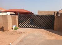 Front View of property in Pretoria Central