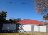 Front View of property in Cyrildene