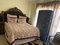  of property in Bendor