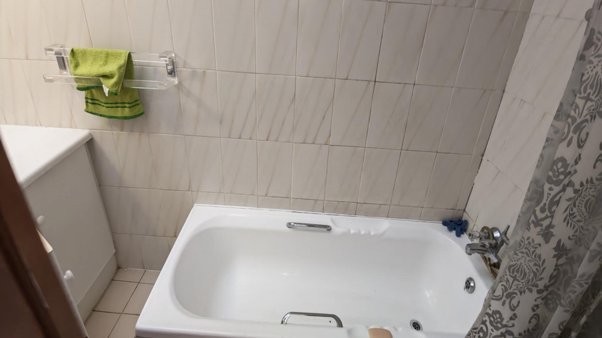 Bathroom 1 - 5 square meters of property in Orange Grove