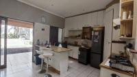 Kitchen - 14 square meters of property in Orange Grove