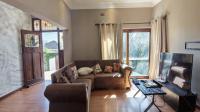 Lounges - 37 square meters of property in Orange Grove