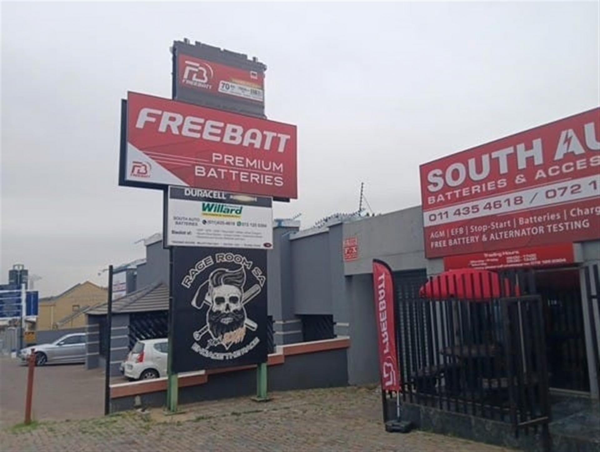 Front View of property in Eastcliff
