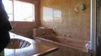 Main Bathroom - 3 square meters of property in Oakdene