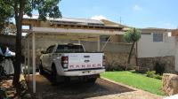 Front View of property in Oakdene