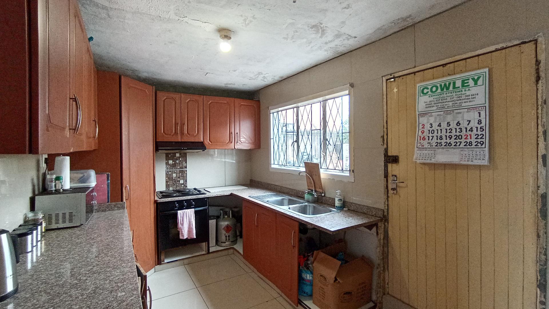 Kitchen - 12 square meters of property in Greenbury