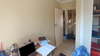 Bed Room 1 - 7 square meters of property in Erand Gardens