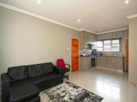 Lounges of property in Cassim Park
