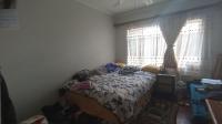 Bed Room 1 - 26 square meters of property in Mondeor